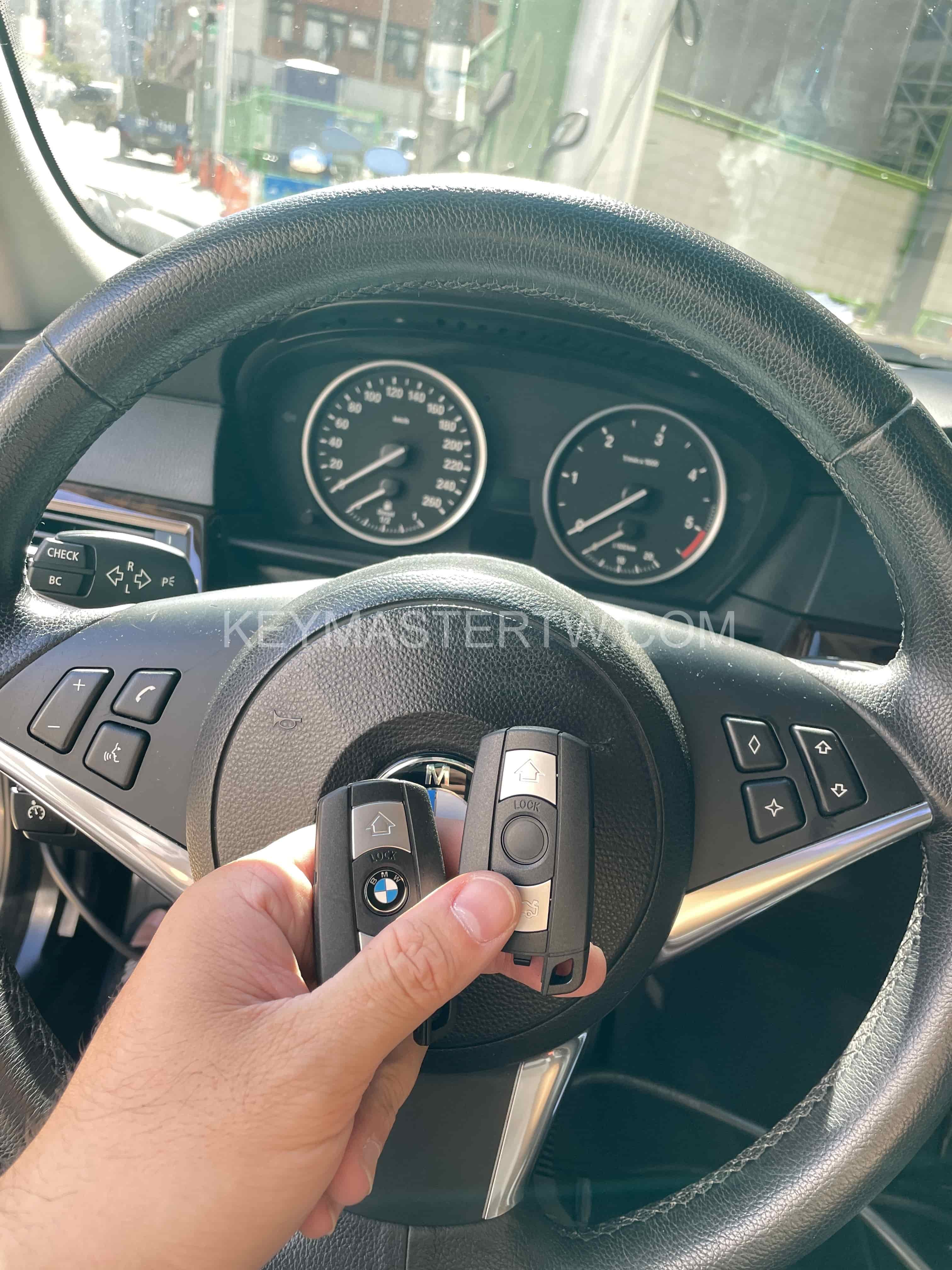 2006 BMW E60 5系列 KEYLESS鑰匙拷貝 插卡式 台中