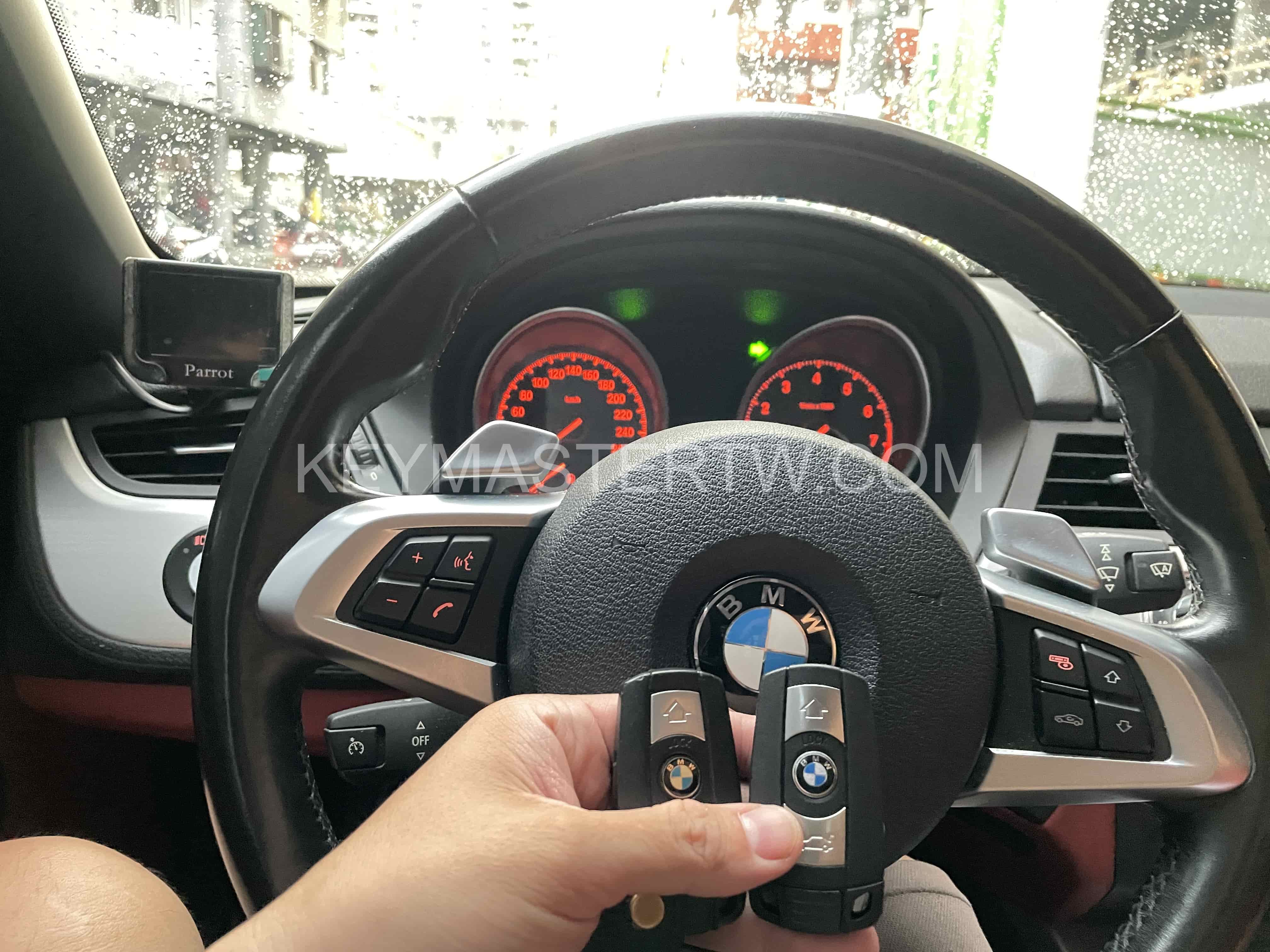 2008 BMW Z4 (E89) KEYLESS鑰匙拷貝(插卡式) 台中