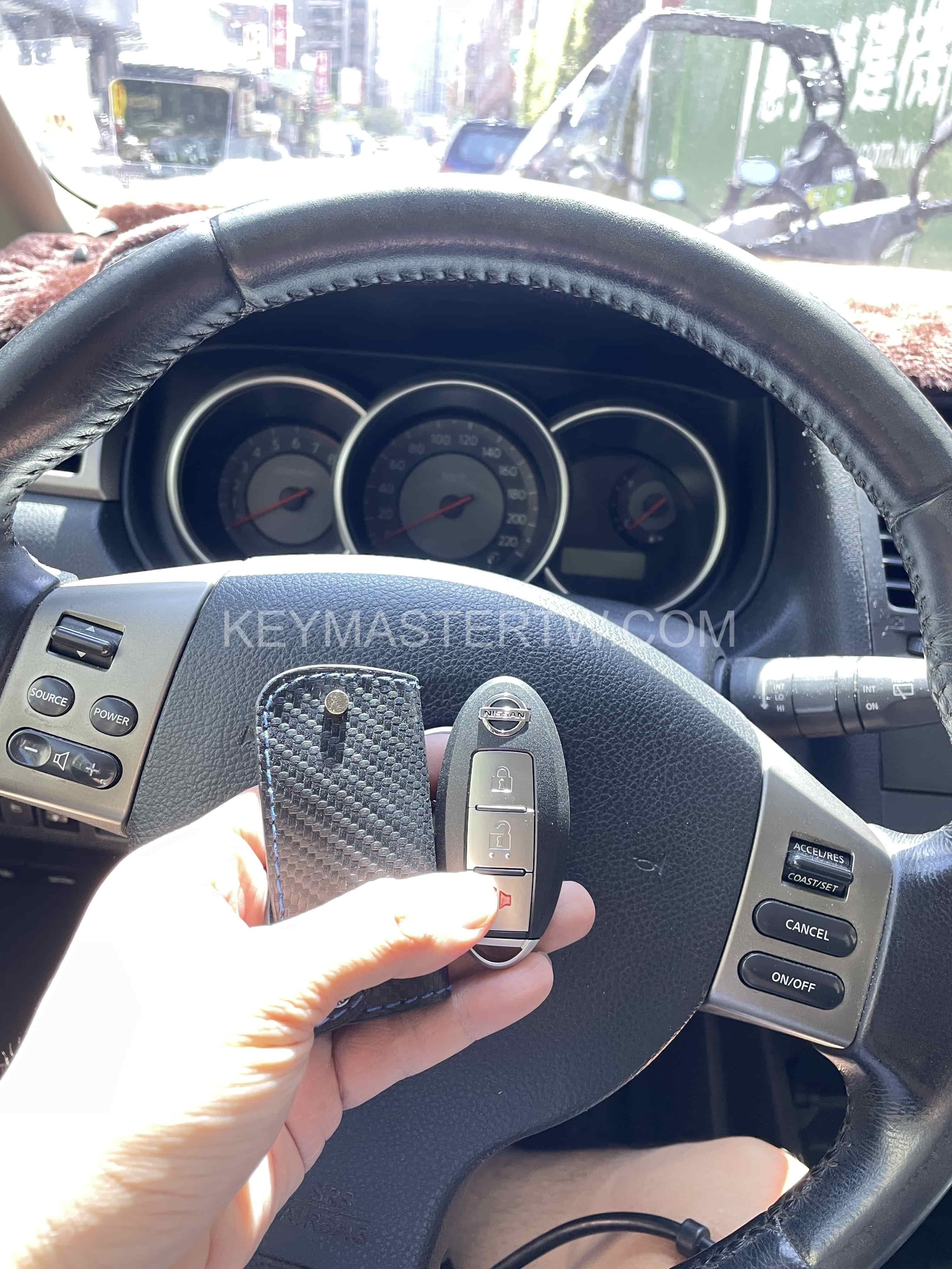 2009 NISSAN Tiida KEYLESS鑰匙拷貝 台中